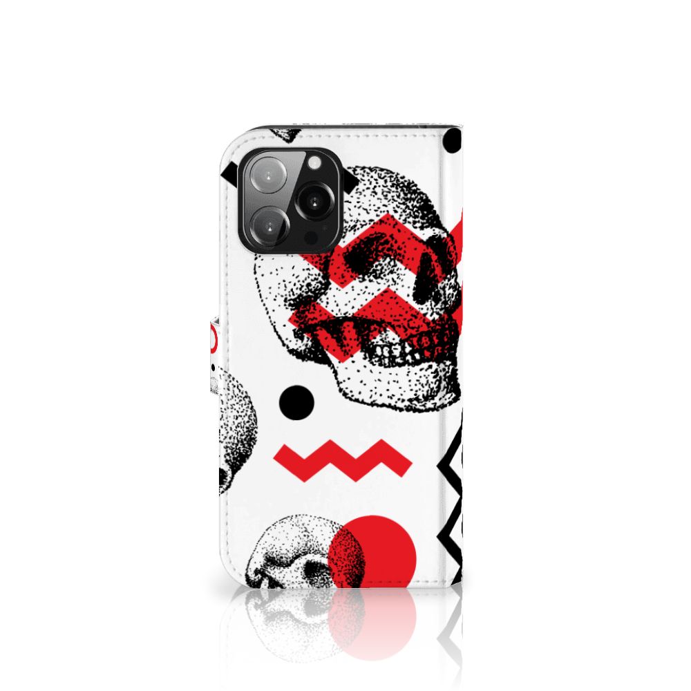 Telefoonhoesje met Naam iPhone 13 Pro Max Skull Red met stoer skull design in rood en zwart.