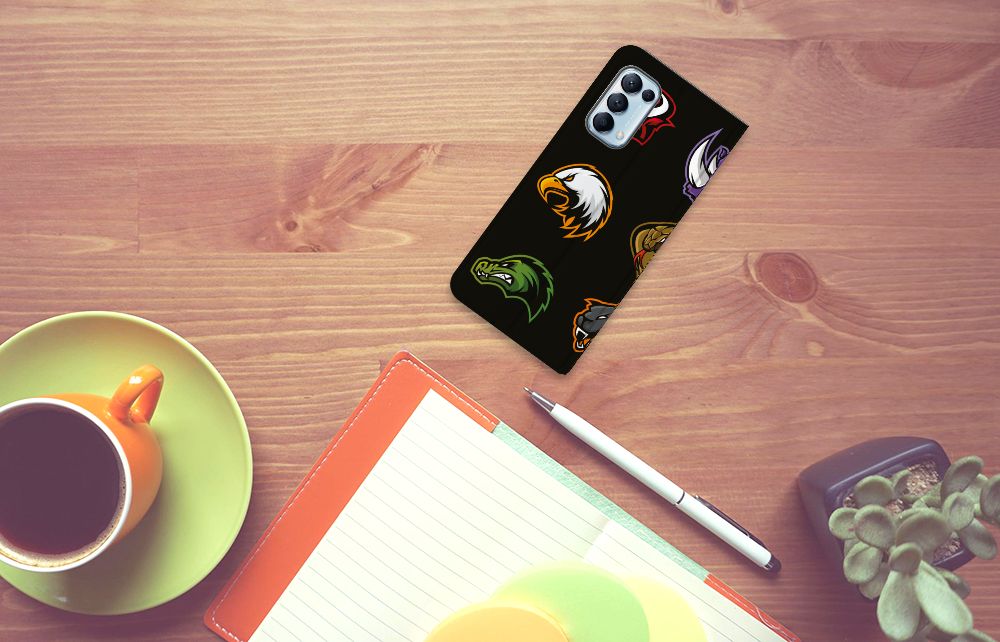 OPPO Find X3 Lite Magnet Case Cartoon met kleurrijke cartoonafbeeldingen op een houten tafel