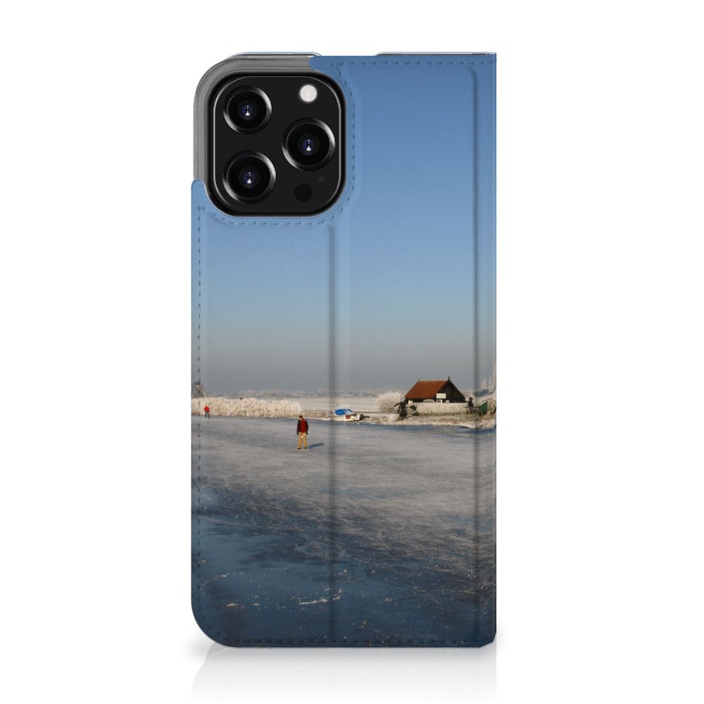 iPhone 13 Pro Max Book Cover Schaatsers - B2C Telecom