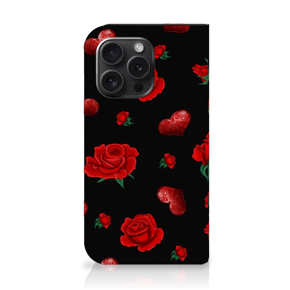iPhone 15 Pro Magnet Case Valentine met rode rozen en harten design ❤️