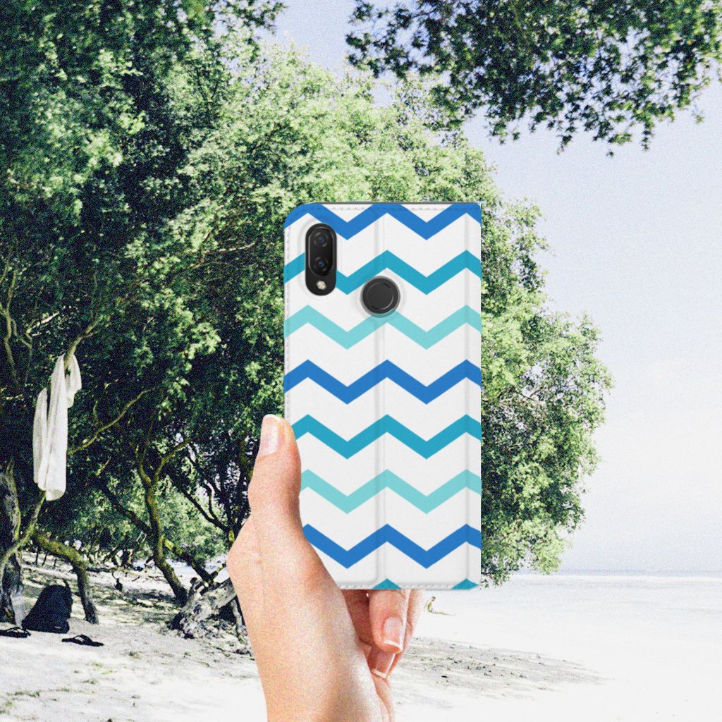 Huawei P Smart Plus Hoesje met Magneet Zigzag Blauw