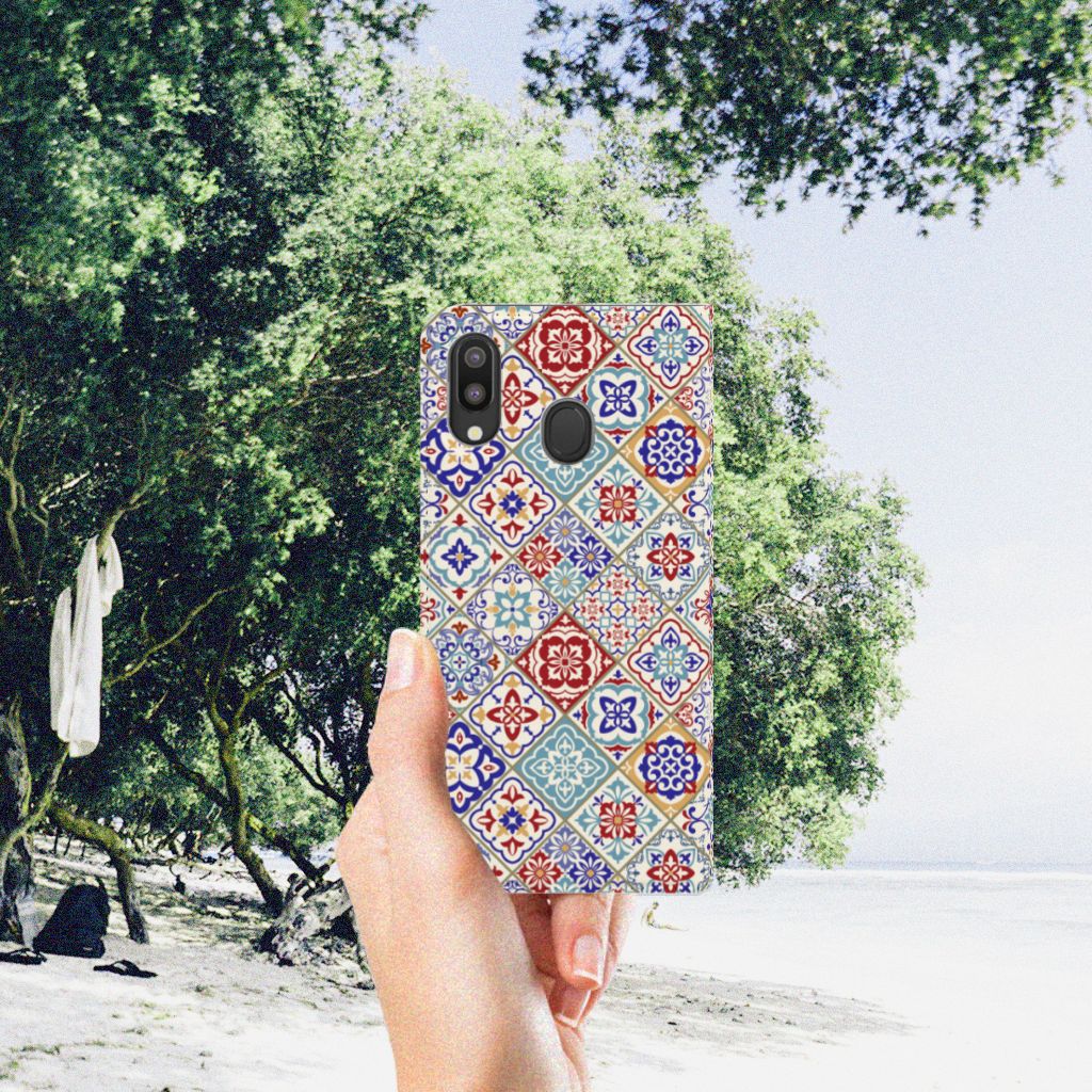 Samsung Galaxy M20 Standcase Tiles Color