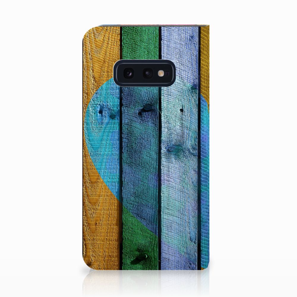 Samsung Galaxy S10e Book Wallet Case Wood Heart - Cadeau voor je Vriend