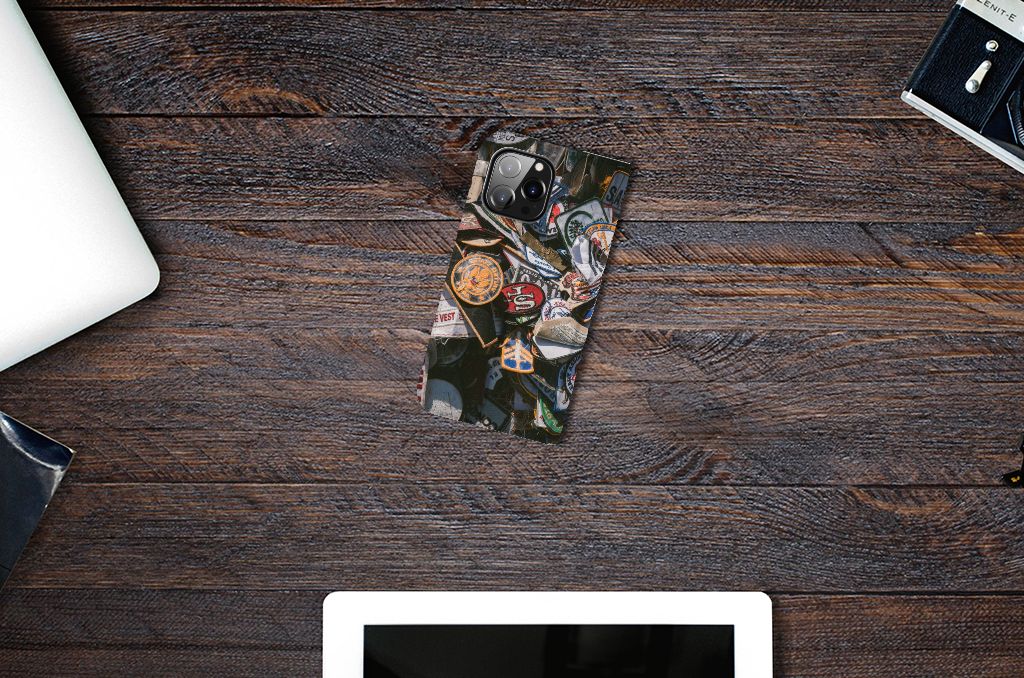 iPhone 14 Pro Max Stand Case Badges