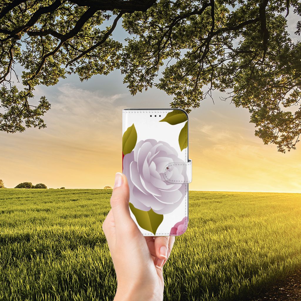 Apple iPhone 13 Hoesje Roses