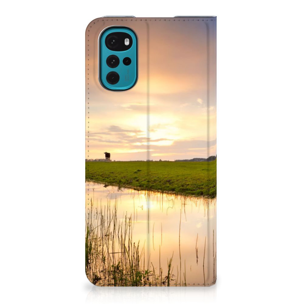 Motorola Moto G22 Hoesje maken Koe - B2C Telecom