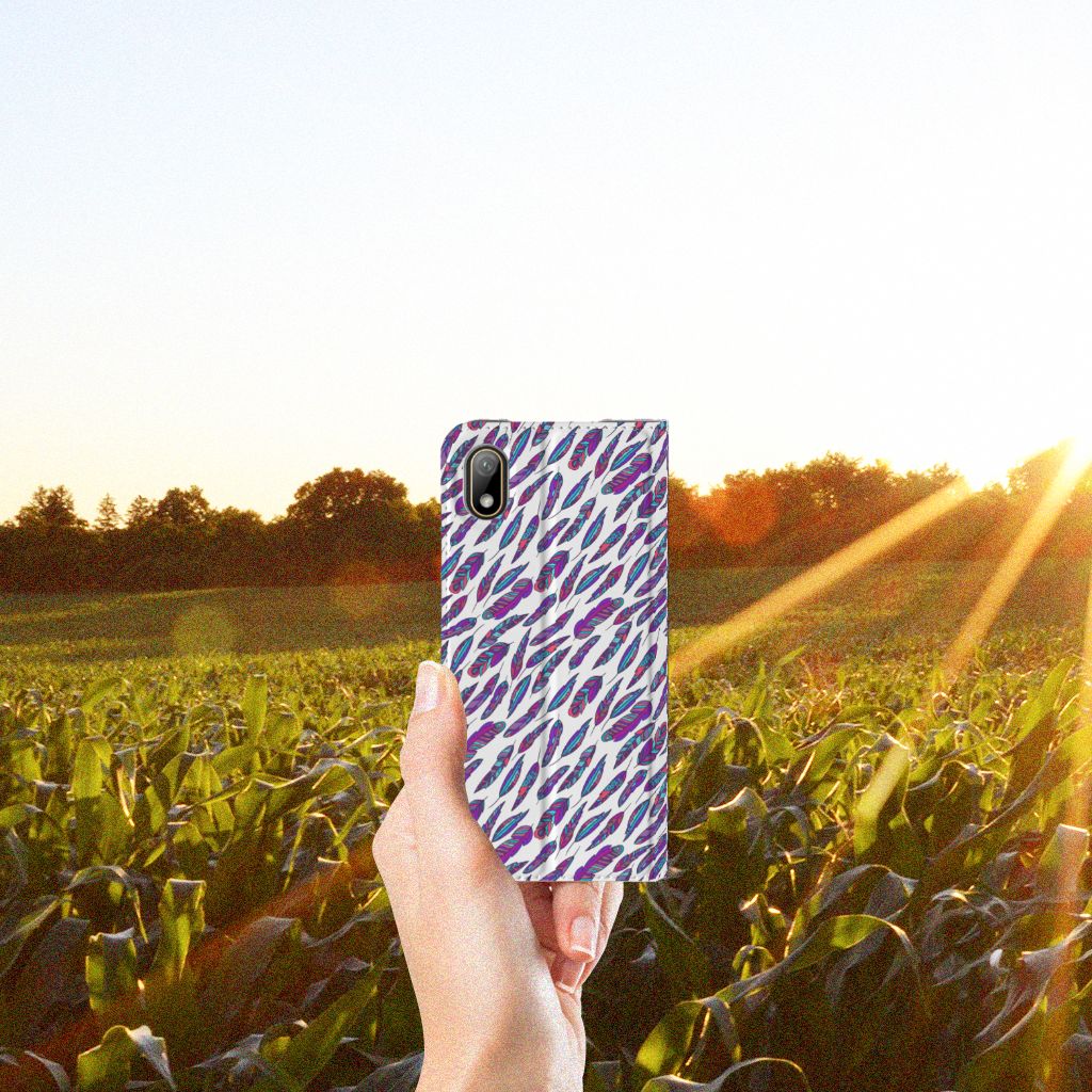 Huawei Y5 (2019) Hoesje met Magneet Feathers Color - B2C Telecom