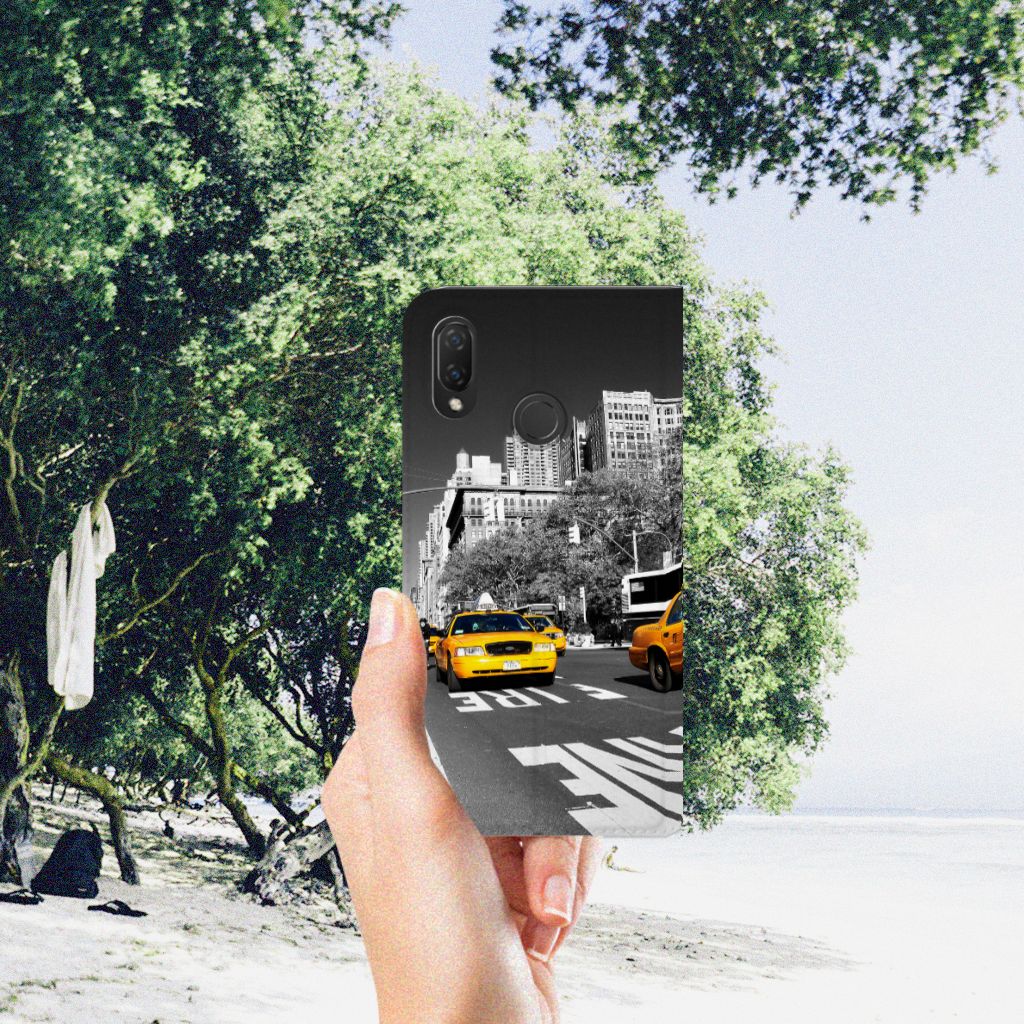 Huawei P Smart Plus Book Cover New York Taxi