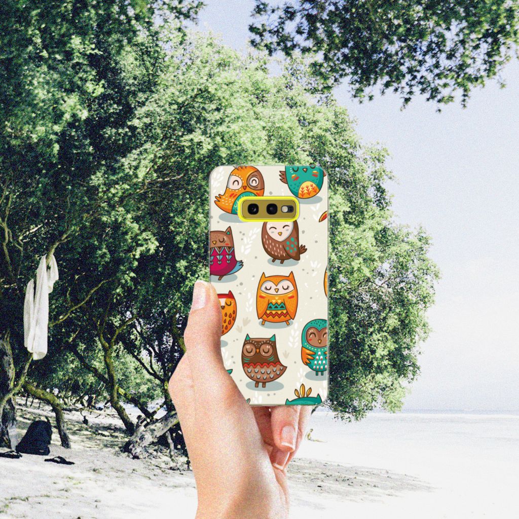 Samsung Galaxy S10e TPU Hoesje Vrolijke Uilen