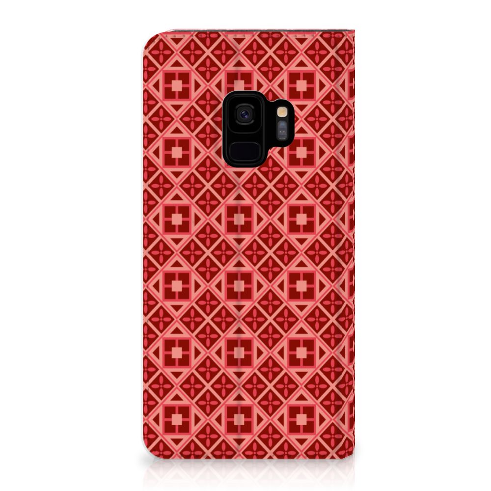 Samsung Galaxy S9 Hoesje met Magneet Batik Rood
