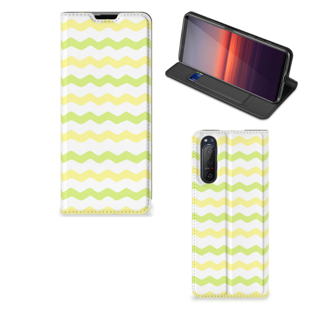 Sony Xperia 5 II Hoesje met Magneet Waves Yellow - B2C Telecom