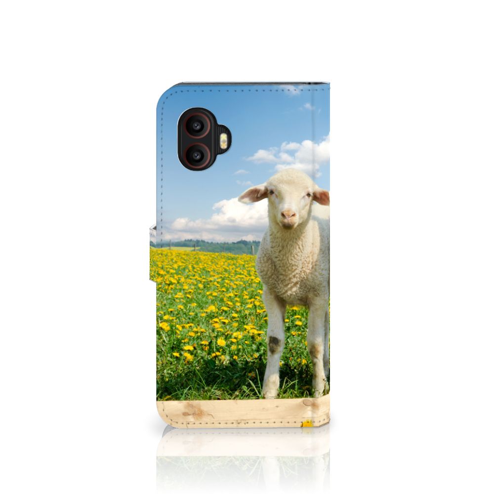 Samsung Galaxy Xcover 6 Pro Telefoonhoesje met Pasjes Schaap en Lammetje