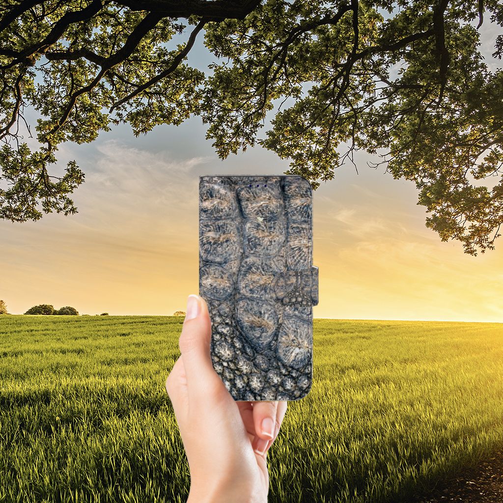 OnePlus Nord CE 2 Telefoonhoesje met Pasjes Krokodillenprint