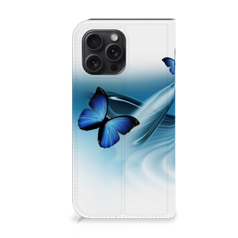 iPhone 15 Pro Max Hoesje maken Vlinders met blauwe vlinders op een elegante achtergrond 🦋.