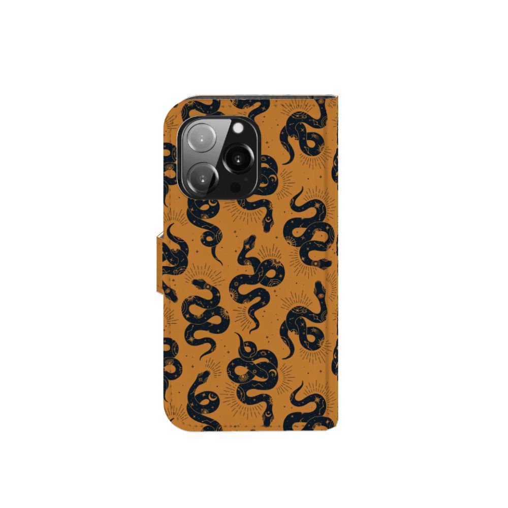Telefoonhoesje met Pasjes voor iPhone 13 Pro Snakes met uniek slangen design 🐍