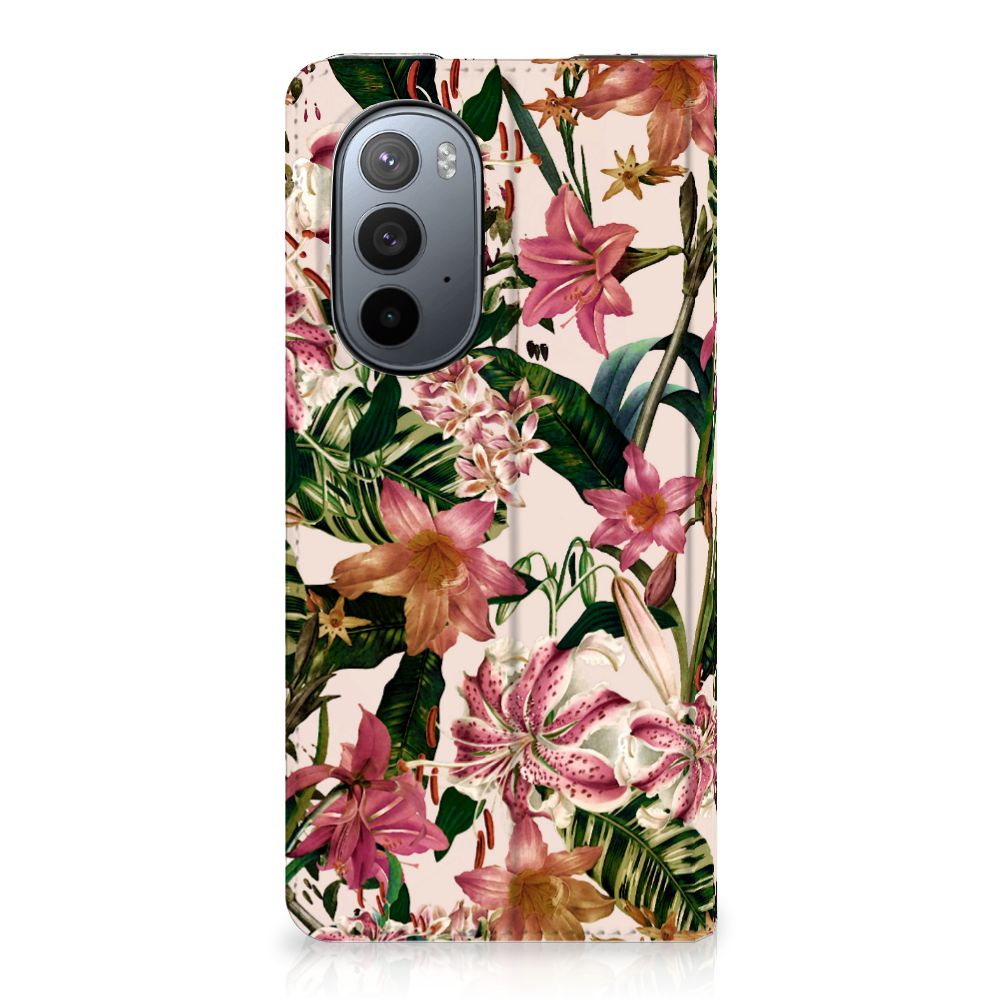 Motorola Edge 30 Pro Smart Cover Flowers - B2C Telecom
