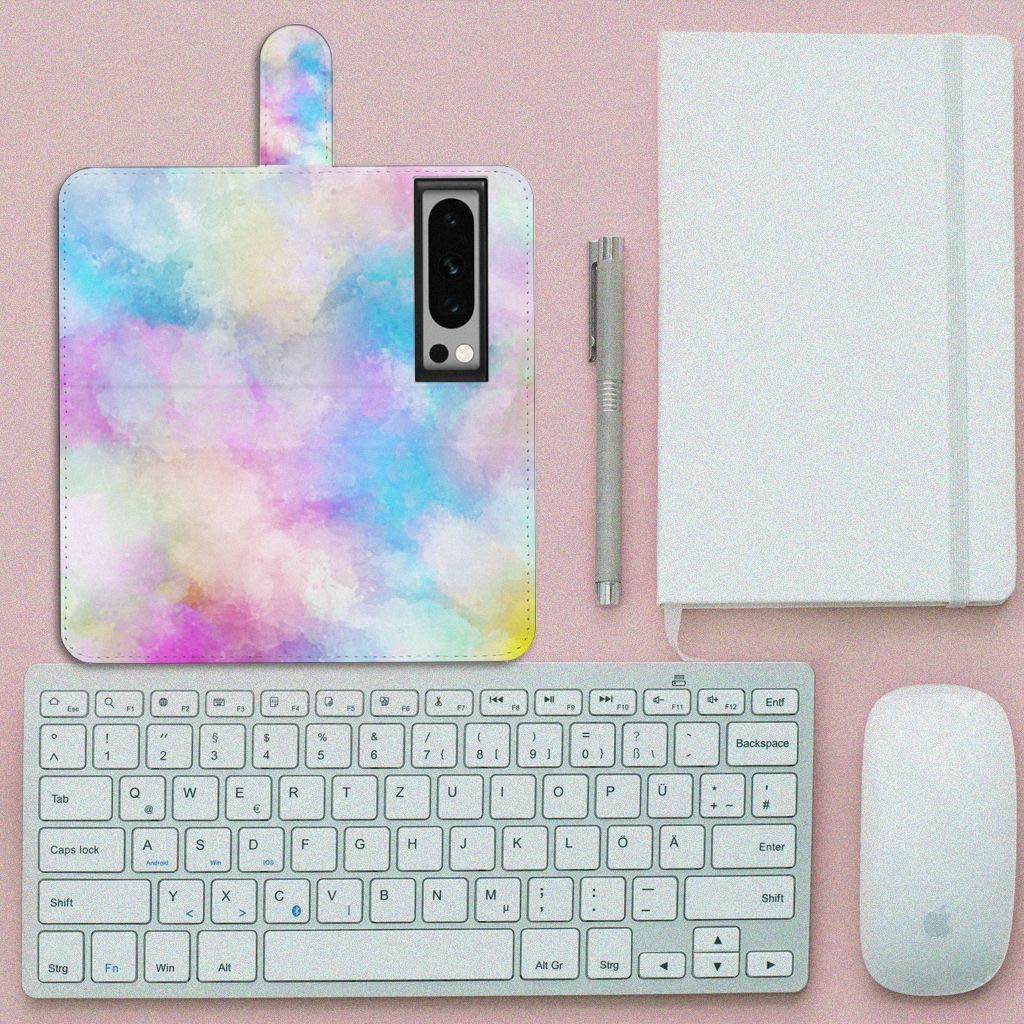 Hoesje Google Pixel 8 Pro Watercolor Light op een bureau met toetsenbord en notitieboek