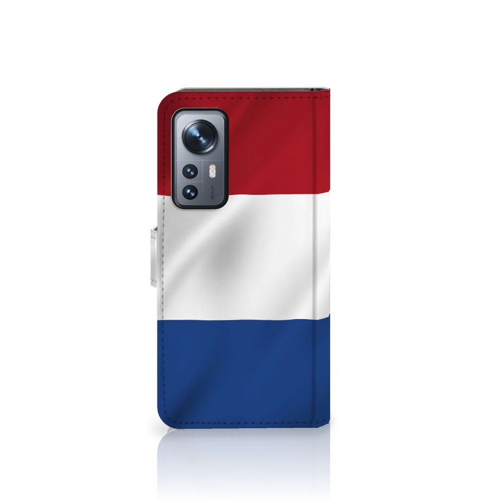 Xiaomi 12 | 12X Bookstyle Case Nederlandse Vlag met artistiek ontwerp van de Nederlandse vlag.