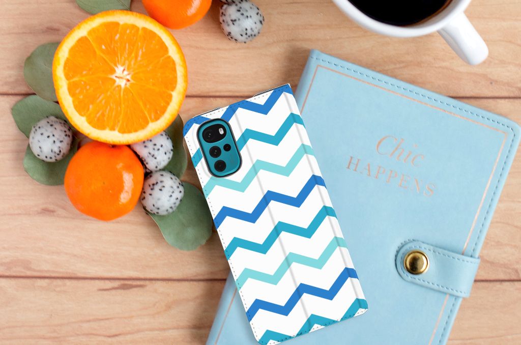 Motorola Moto G22 Hoesje met Magneet Zigzag Blauw - B2C Telecom