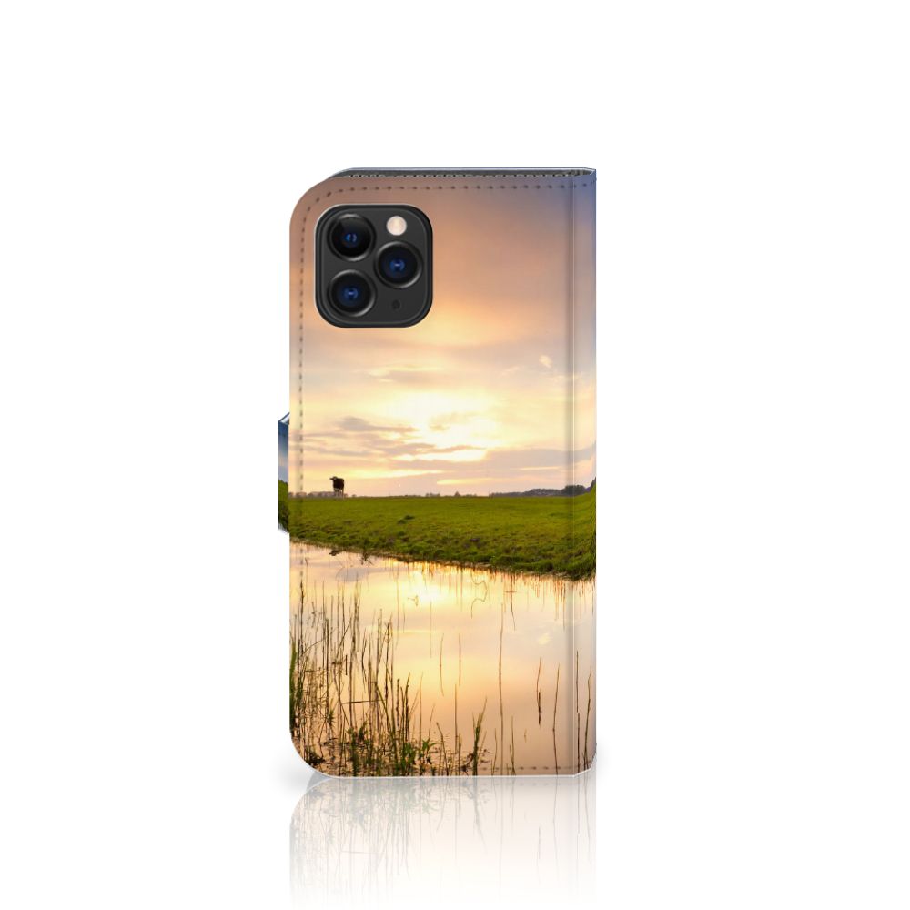Apple iPhone 11 Pro Telefoonhoesje met Pasjes Koe