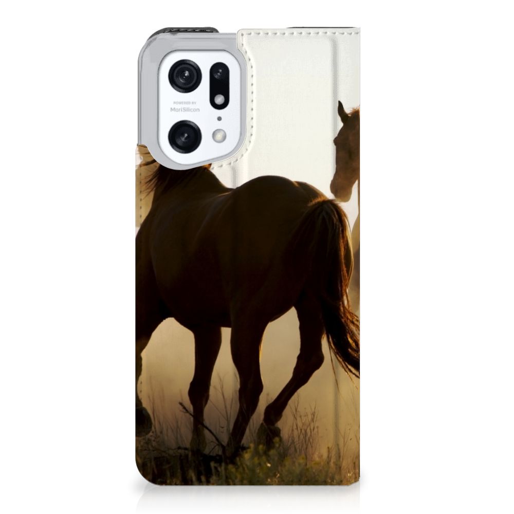 OPPO Find X5 Pro Hoesje maken Design Cowboy met paardenprint en silhouet van paarden.