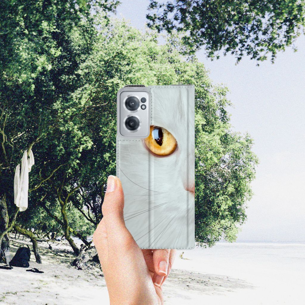 OnePlus Nord CE 2 5G Hoesje maken Witte Kat - B2C Telecom