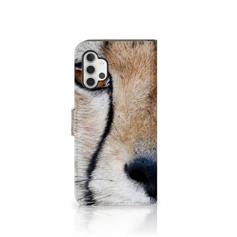 Samsung Galaxy A32 5G Telefoonhoesje met Pasjes Cheetah close-up afbeelding van cheeta hoofd