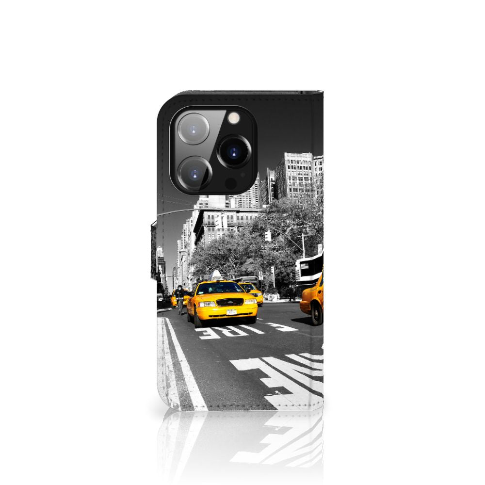 iPhone 14 Pro Flip Cover New York Taxi