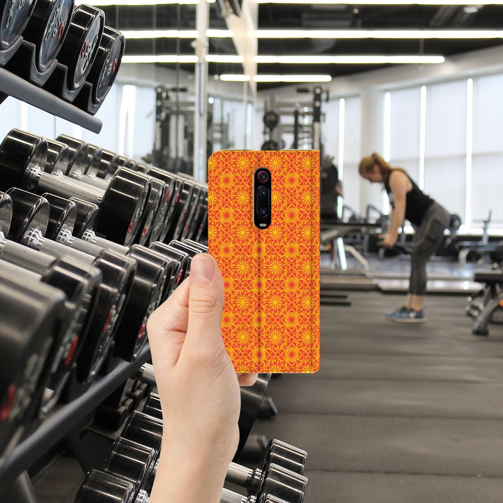 Xiaomi Redmi K20 Pro Hoesje met Magneet Batik Oranje - B2C Telecom
