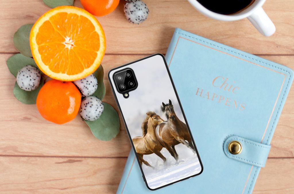 Samsung Galaxy A12 Dierenprint Telefoonhoesje Paarden B2C Telecom