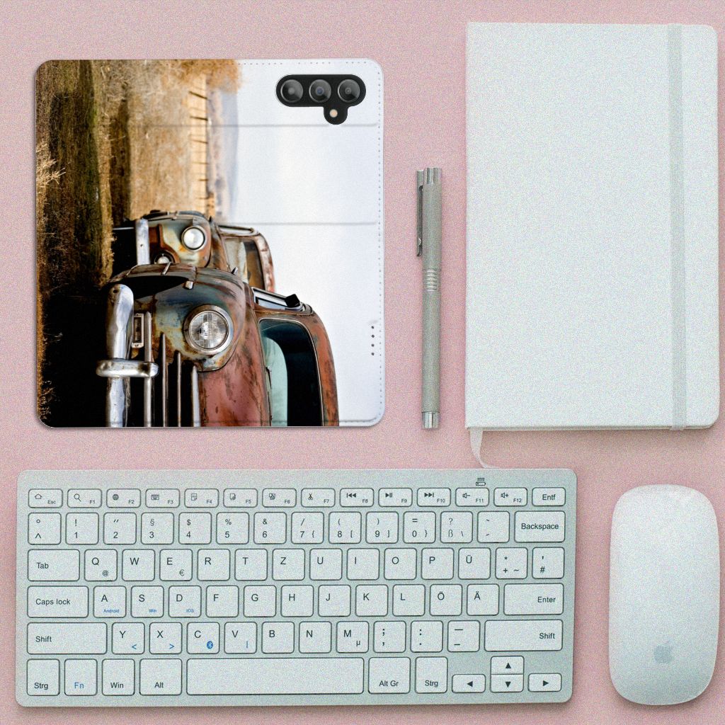 Samsung Galaxy A14 4G Stand Case Vintage Auto with a classic vintage car design.