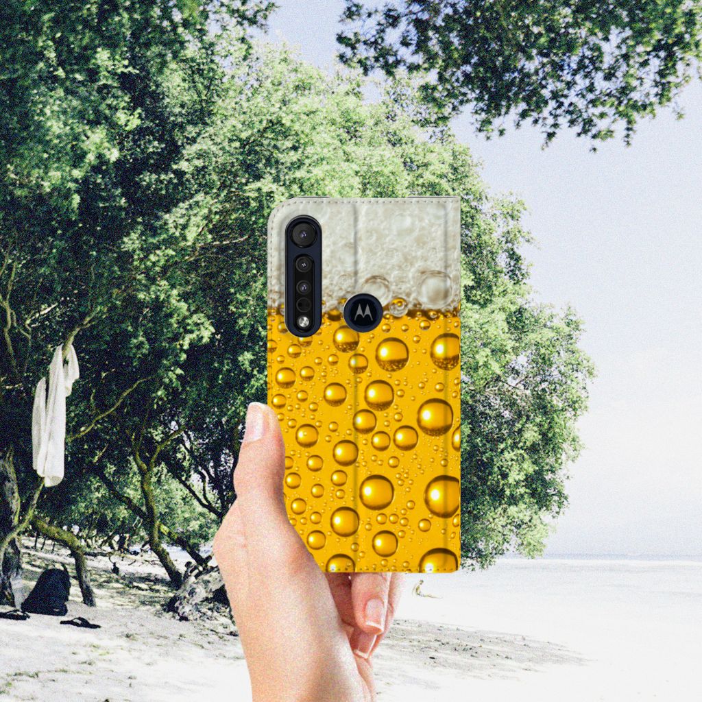 Motorola G8 Plus Flip Style Cover Bier - B2C Telecom