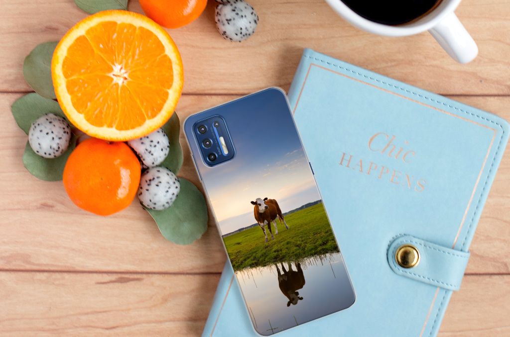 Motorola Moto G9 Plus TPU Hoesje Koe B2C Telecom