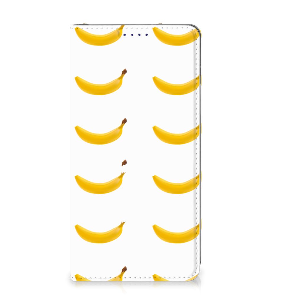 Samsung Galaxy S10 Flip Style Cover Banana