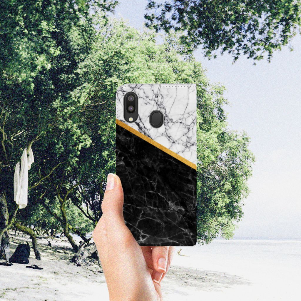 Samsung Galaxy M20 Standcase Marmer Wit Zwart - Origineel Cadeau Man