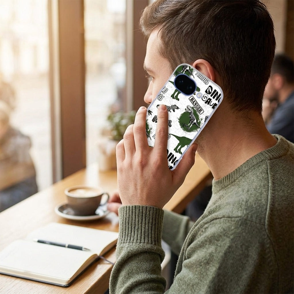 TPU hoesje Google Pixel 10a Dinosaurus - lifestyle foto in huiselijke setting