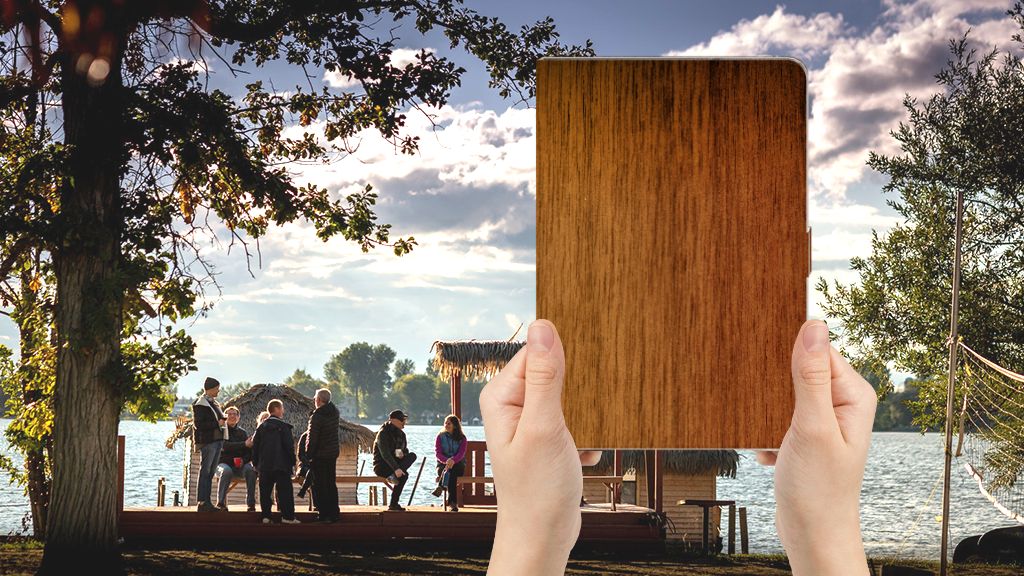 Tablet Book Cover Donker Hout - voorkant