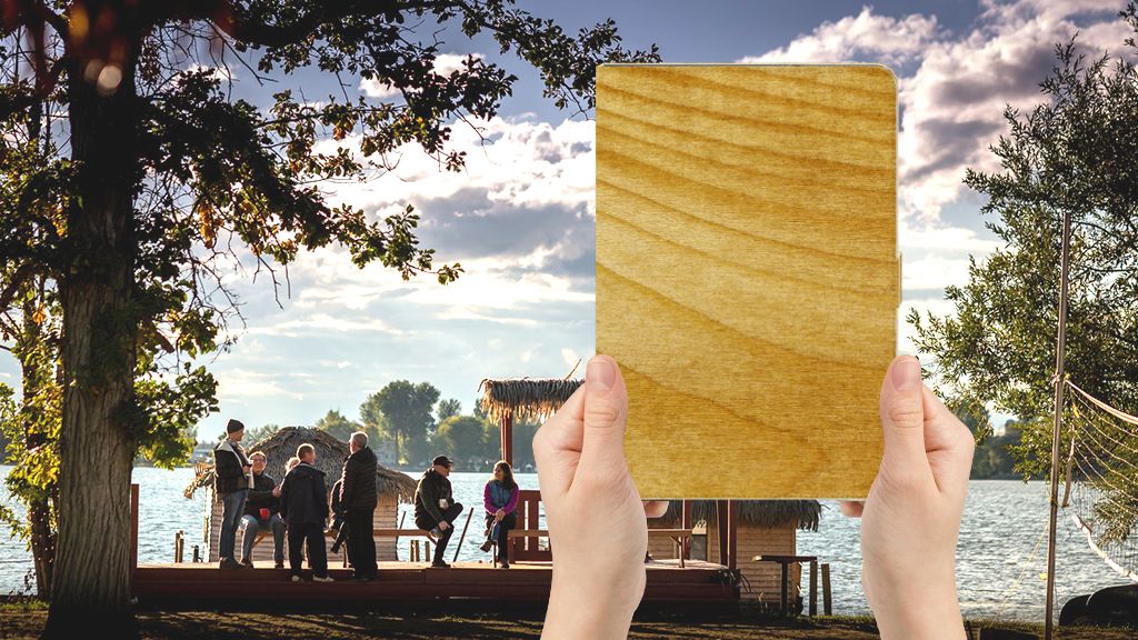 Tablet Book Cover Licht Hout - voorkant