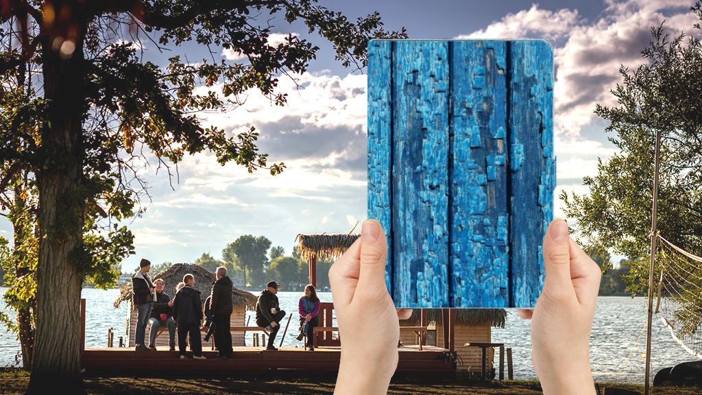 Tablet Book Cover Wood Blue - voorkant
