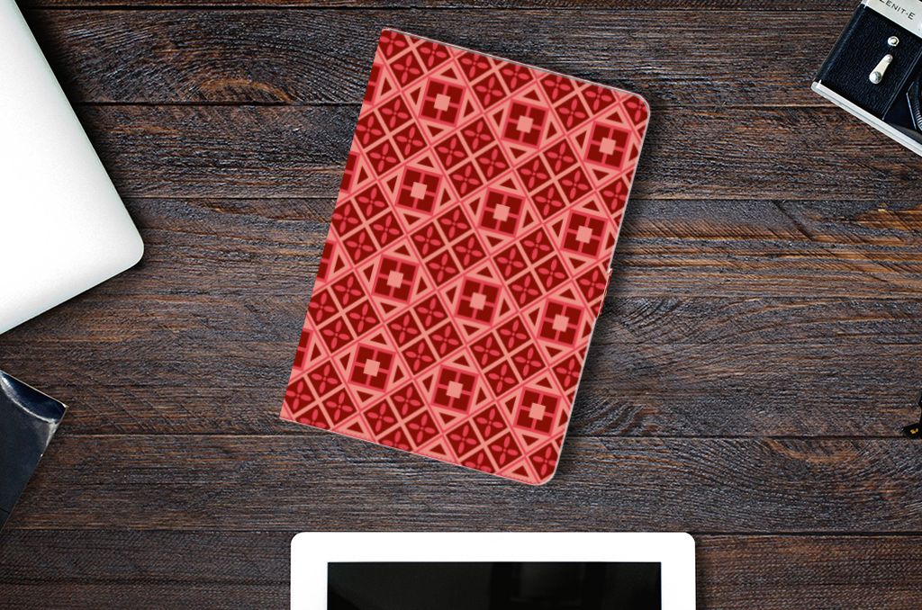 Tablet Hoes Batik Rood - lifestylefoto