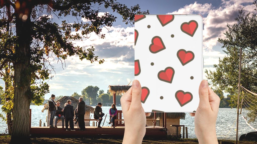 Tablet Hoes Hearts - voorkant