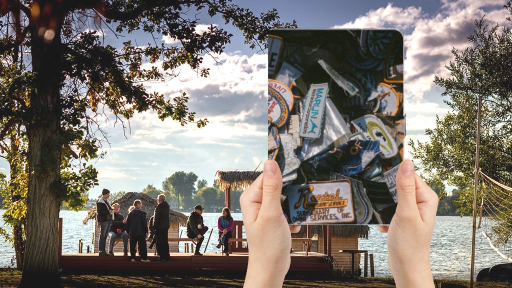 Tablet Hoesje met foto Badges - voorkant