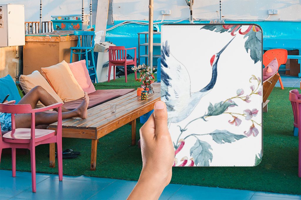 iPad (2022) 10.9 Flip Case Bird Flowers