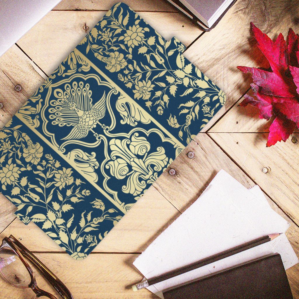 iPad (2022) 10.9 Tablet Cover Beige Flowers