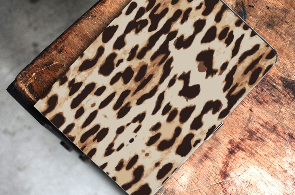 iPad Air (2020/2022) 10.9 inch Flip Case Leopard