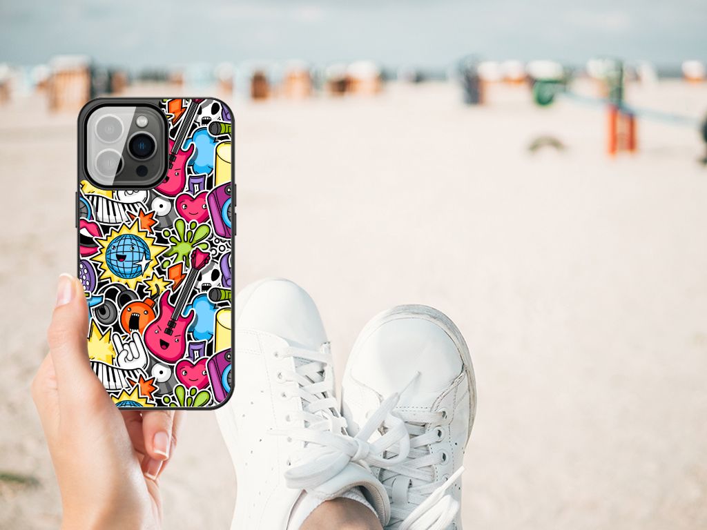 Apple iPhone 13 Pro Max GSM Cover Punk Rock kleurrijk design hand strand
