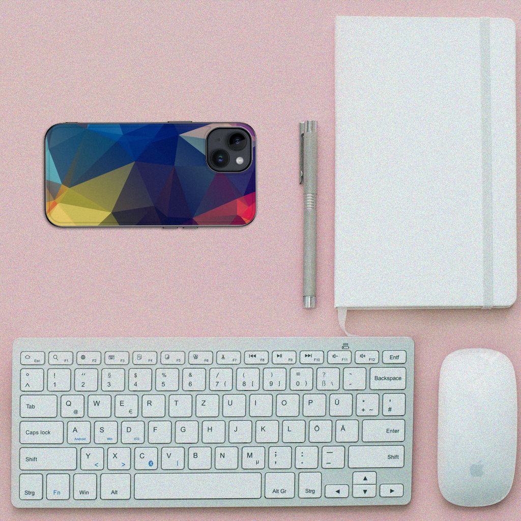 iPhone 15 Backcover Polygon Dark B2C Telecom