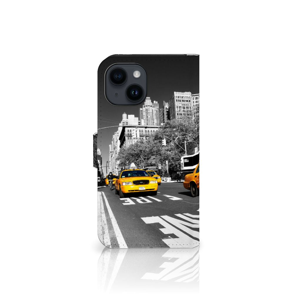 iPhone 15 Flip Cover New York Taxi design hoesje achterzijde