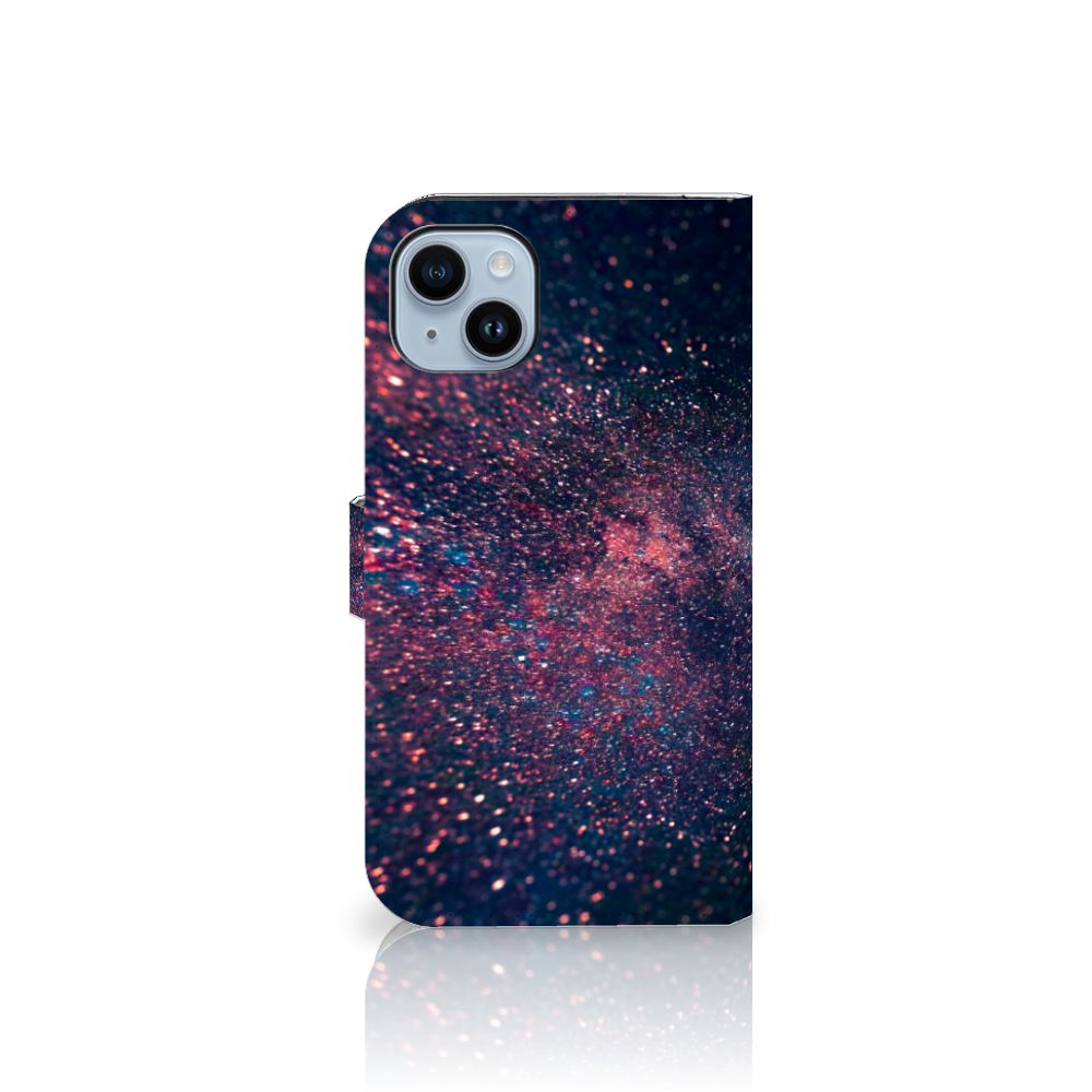 iPhone 15 Plus Book Case Stars met sterrenprint in paarse en blauwe kleuren op zwarte achtergrond 🌌