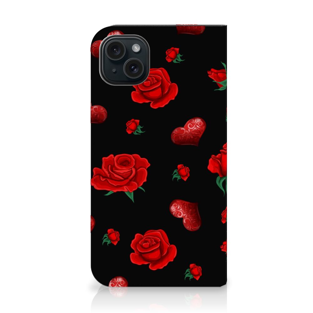 iPhone 15 Plus Magnet Case Valentine met rode rozen en harten op een zwarte achtergrond 🌹❤️.